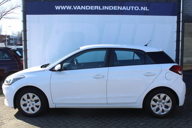 Hyundai I 20 1.2 HP i-Motion Airco l Cruise control l Bluetooth l parkeer sensoren