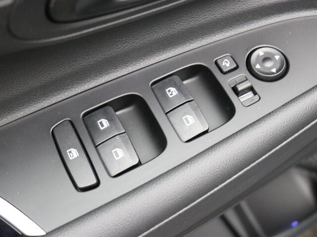 Hyundai I 20 1.0 T-GDI Comfort / Navigatie / Cruise Control / Airco / 16" LMV / Apple CarPlay & Android Auto / Achteruitrijcamera / Parkeersensoren achter /