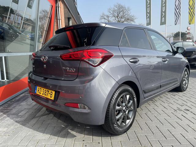 Hyundai I 20 1.0 T-GDI Black Edition / ACHTERUITRIJCAMERA / PARKEERSENSOREN / CRUISE CONTROL / AIRCO