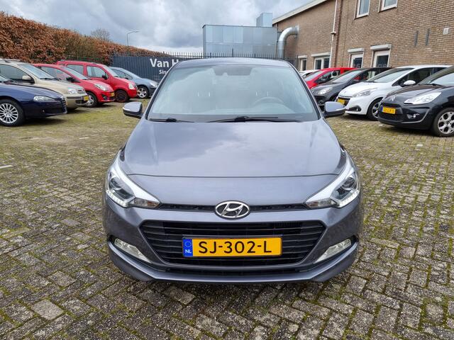 Hyundai I 20 1.0 T-GDI Black Edition ?COMPLETE AUTO!! ?TREKHAAK