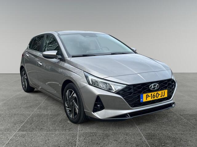 Hyundai I 20 5DRS. 1.0 T-GDI 100pk Premium | TREKHAAK | APPLE CARPLAY / ANDRIOD AUTO | NAVI | STOEL- & STUURVERWARMING | CRUISE CONTROL | DODENHOEK SENSOR |
