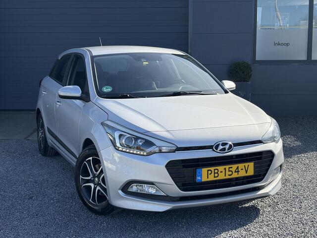 Hyundai I 20 1.0 T-GDI i-Motion Trekhaak,Airco,Cruise,102pk,Rijstrooksensor,Pdc,Lm velgen,4x Elekt.Ramen,N.A.P,Apk tot 08-2026
