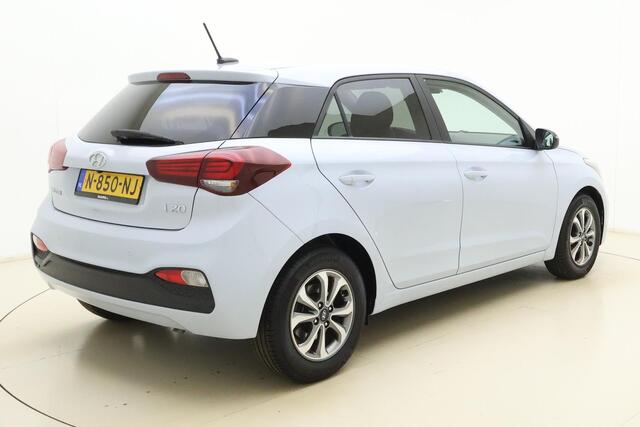Hyundai I 20 1.0 T-GDI Comfort 120pk Automaat | Camera | Apple Carplay - Android Auto | Lichtmetalen Velgen | Stoel - Stuurverwarming | Airco | Cruise Control