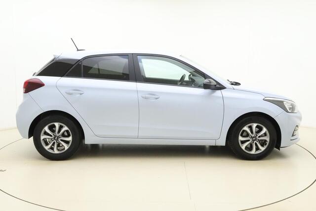 Hyundai I 20 1.0 T-GDI Comfort 120pk Automaat | Camera | Apple Carplay - Android Auto | Lichtmetalen Velgen | Stoel - Stuurverwarming | Airco | Cruise Control