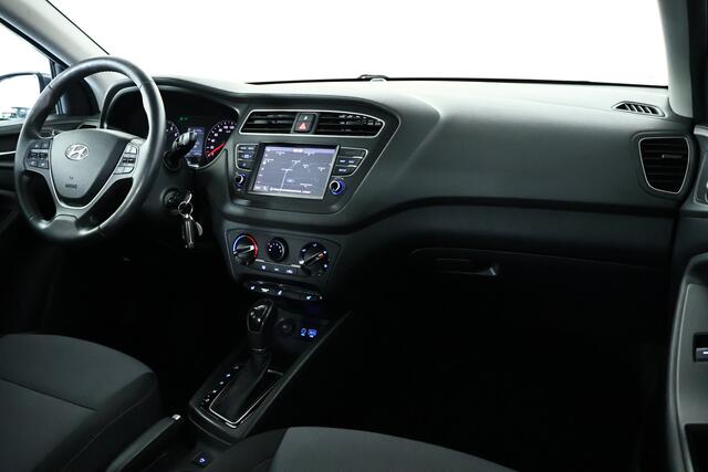 Hyundai I 20 1.0 T-GDI Comfort Smart / Navi / CarPlay / Camera / Aut