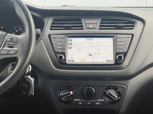 Hyundai I 20 1.0 T-GDI Go! 2016 Navigatie/Airco/Trekhaak.