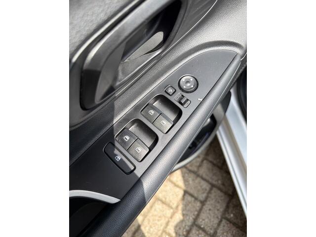 Hyundai I 20 1.0 T-GDI Comfort, Camera! Carplay! VERWACHT!