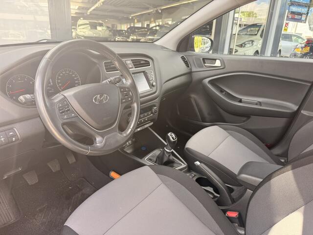 Hyundai I 20 1.0 T-GDI Comfort | Carplay | Camera