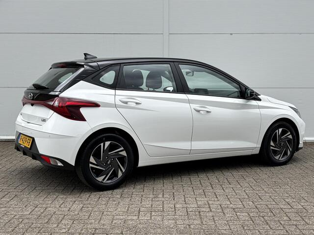Hyundai I 20 1.2 MPI Comfort / Airco /Apple Carplay/Android Auto / Cruise control /