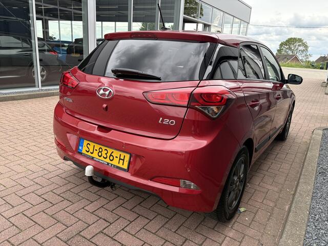 Hyundai I 20 1.0 T-GDi 100pk Black Edition 5-drs. CAMERA/NAVI/CARPLAY/CRUISE/PDC/TREKHAAK