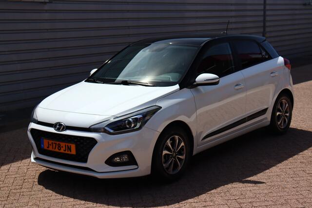 Hyundai I 20 1.0 T-GDI Comfort O.a: Haak, PDC, Camera, Navi, Clima, Cruise, Etc. All-in prijs!!