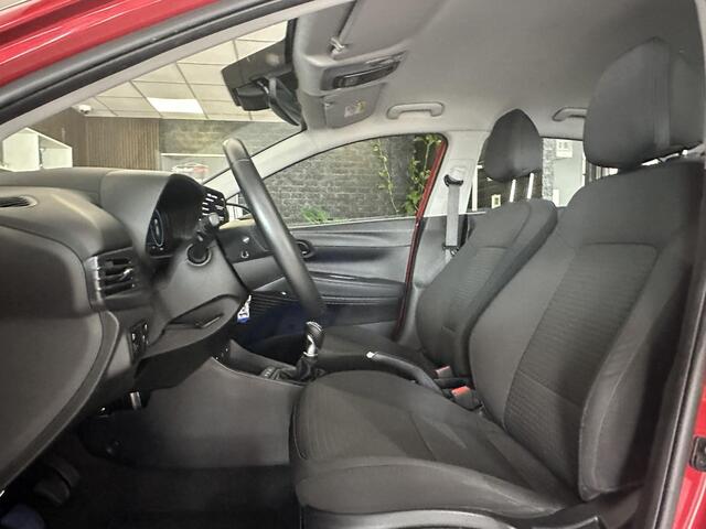 Hyundai I 20 1.0 T-GDI Comfort Smart | Achteruitrijcamera | Carplay | Sfeerverlichting | Navigatie | Cruise Control | Airco | LMV 16 | DAB |
