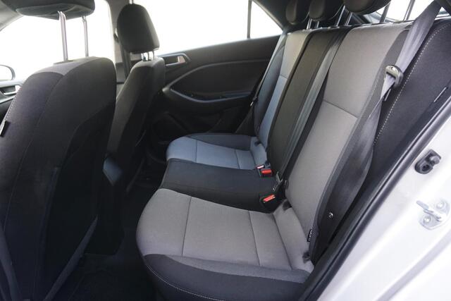 Hyundai I 20 1.0 T-GDI 100PK/Dealeronderhouden/Camera/Navi/ 2e Eigenaar.