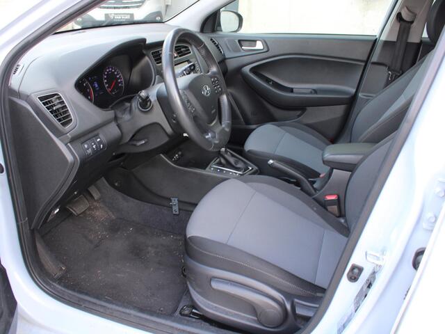 Hyundai I 20 1.0 T-GDI Comfort | APPLE CARPLAY | NAVIGATIE | 12 MAANDEN BOVAG GARANTIE |