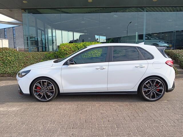 Hyundai I 30 2.0 T-GDI N1 Performance 275PK, Clima, Navi, Stoel- en stuurwielverw., 19" etc. etc. incl 12 maanden BOVAG garantie