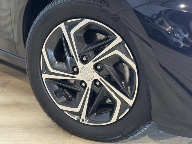 Hyundai I 30 1.5 T-GDi MHEV Premium Airco ECC | Apple Carplay | Camera | Adaptive Cruise | Stoel Ventilatie | Stuur Verwarming | LED | Keyless | NAP |