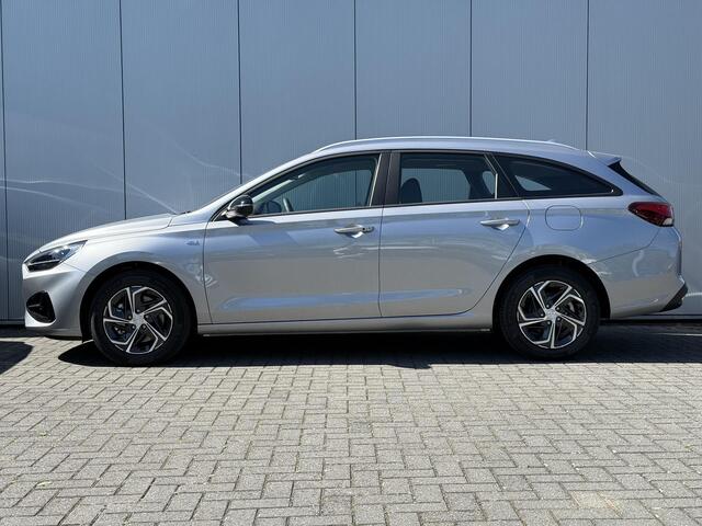 Hyundai I 30 Wagon 1.0 T-GDi MHEV Comfort Smart / ACTIE / ¤7055,- Voordeel Op Nieuwprijs / Navigatie / Climate Control / Cruise Control / Achteruitrijcamera / Parkeersensoren Achter / Bluelink /