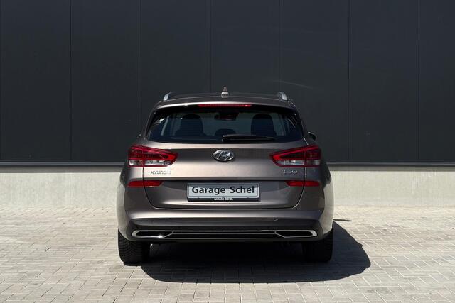 Hyundai I 30 Wagon 1.5 T-GDi MHEV Premium - Lane Assist - Stoel/Stuur verwarmd - Carplay - Android - Navi - DAB - Grootlicht ASS - LED Koplampen - Rijklaar