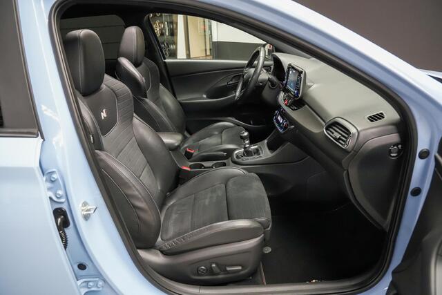 Hyundai I 30 N2 Performance 2.0 275pk T-GDI |dealer onderhouden|pano|Maxton spoilertip|memory|Apple Carplay|parkeercamera|DAB|stoelverwarming|cruise control|LED|19"|