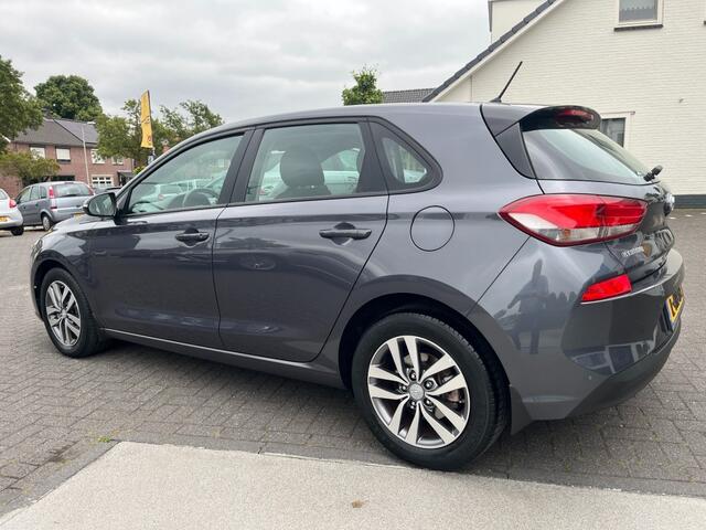 Hyundai I 30 1.4 T-GDI, AUT,140PK, ECC, CRUISE, Top-staat!