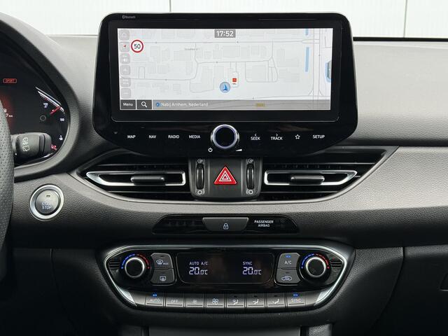 Hyundai I 30 Wagon 1.5 T-GDi MHEV N Line / Navigatie / Climate Control / Cruise Control / Achteruitrijcamera / Bluelink / LED / NL Auto /