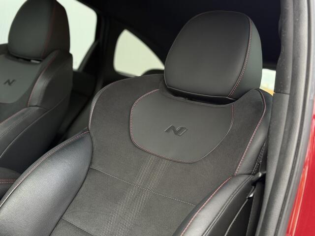 Hyundai I 30 Wagon 1.5 T-GDi MHEV N Line / Navigatie / Climate Control / Cruise Control / Achteruitrijcamera / Bluelink / LED / NL Auto /
