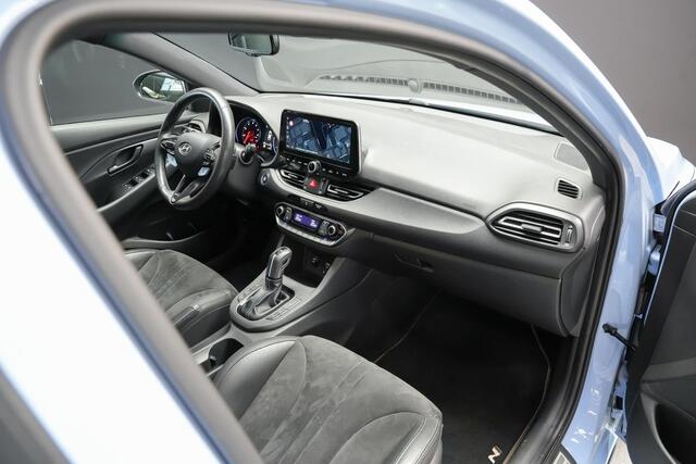 Hyundai I 30 N2 Performance Fastback 2.0 280pk T-GDI AUTOMAAT |schaalstoelen|Eibach verlagingsveren|Pipercross luchtfilter|panoramadak|19" gesmede wielen|Apple Carplay|parkeercamera en sensoren|stoel en stuurverwarming|DAB|LED koplampen|