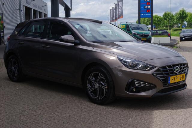 Hyundai I 30 1.0 T-GDi MHEV 120 PK Comfort, Keyless, Carplay, Camera, Stoel- & Stuurverwarming,