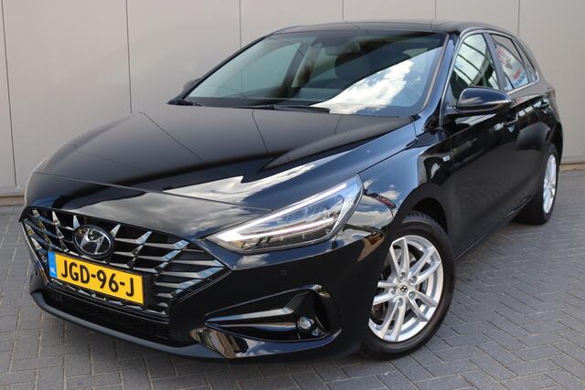 Hyundai I 30 1.5 T-GDi MHEV Automaat Premium Sky Carplay-android/Open-dak/Winter-pack/Full-LED