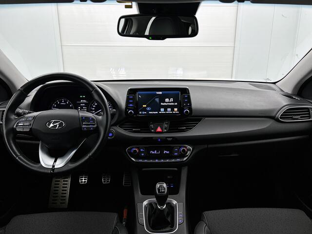Hyundai I 30 Fastback 1.0 T-GDI Premium | WORDT VERWACHT | Trekhaak afneembaar |