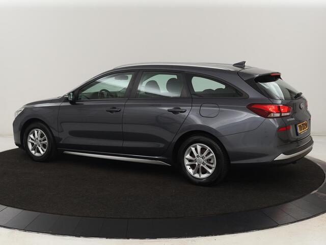 Hyundai I 30 1.4 T-GDI Comfort | Carplay | Trekhaak | Camera | Navigatie | Climate control | Cruise control | Parkeerhulp
