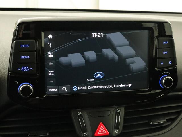 Hyundai I 30 1.4 T-GDI Comfort | Carplay | Trekhaak | Camera | Navigatie | Climate control | Cruise control | Parkeerhulp