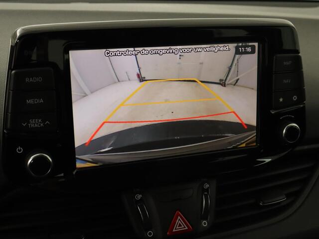Hyundai I 30 1.4 T-GDI Comfort | Carplay | Trekhaak | Camera | Navigatie | Climate control | Cruise control | Parkeerhulp