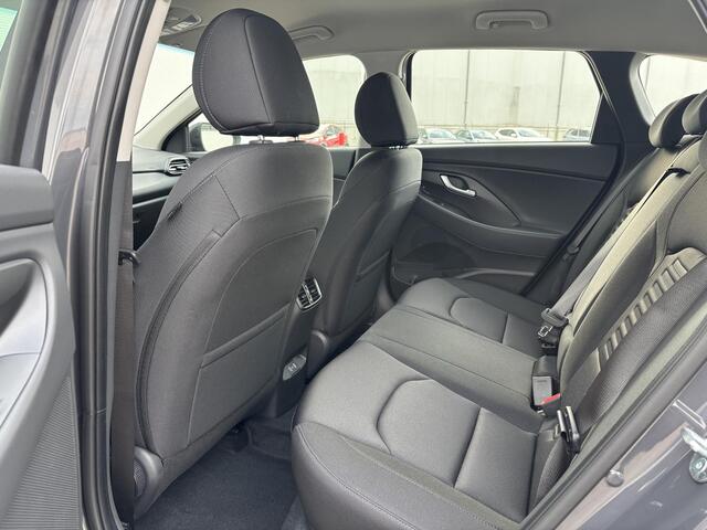 Hyundai I 30 Wagon 1.0 T-GDi MHEV Comfort / Rijklaarprijs / Direct Leverbaar / Private lease vanaf ¤ 525.- /