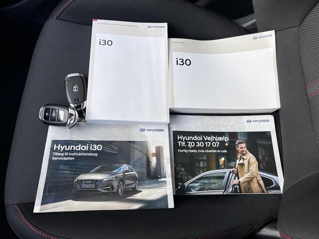 Hyundai I 30 Wagon 1.0 T-GDi MHEV N-Line Automaat / Goed onderhouden / Afneembare trekhaak (700 kg) / Navigatie via Apple Carplay Android / Achteruitrijcamera / 17" LM wielen /