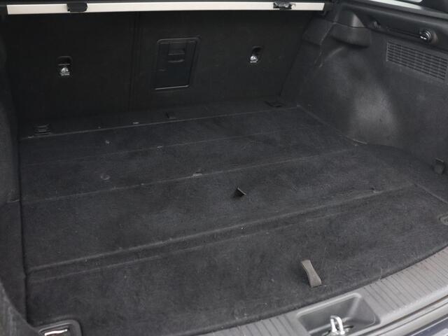 Hyundai I 30 1.0 T-GDi MHEV Comfort Smart | Camera | Carplay | Keyless | Full LED | Navigatie | Climate control | Parkeerhulp | Cruise control | DAB | Bluetooth