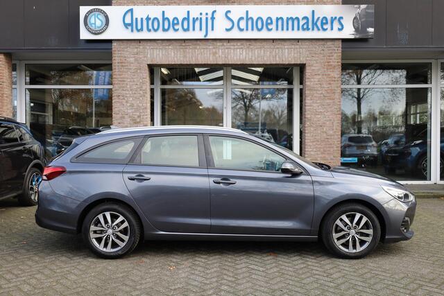 Hyundai I 30 Wagon 1.4 T-GDI Premium CARPLAY DAB CAMERA STOEL/STUURVERW. CRUISE CLIMA HILL-HOLD HALFLEER STUURFLIPPERS PDC 16''LMV