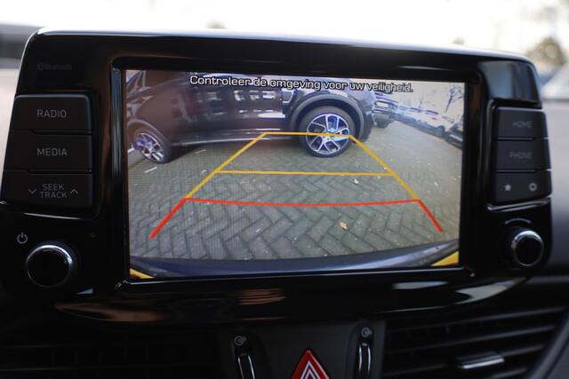 Hyundai I 30 Wagon 1.4 T-GDI Premium CARPLAY DAB CAMERA STOEL/STUURVERW. CRUISE CLIMA HILL-HOLD HALFLEER STUURFLIPPERS PDC 16''LMV