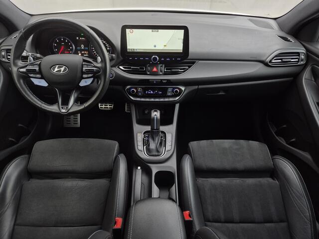 Hyundai I 30 2.0 N2 280pk Automaat / Fabrieksgarantie tot 02-2027 / Dealeronderhouden / Schuif-Kanteldak / Trekhaak afneembaar / Stuur en Stoelverwarming / Trekgewicht 1600 Kg / Apple Carplay Android Auto /