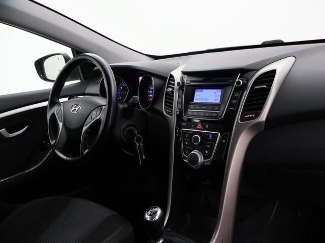 Hyundai I 30 Wagon 1.6 GDi 135 PK BUSINESS EDITION + TREKHAAK | CRUISE | AIRCO