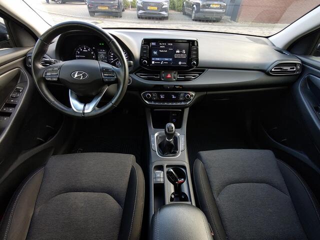 Hyundai I 30 1.0 T-GDi MHEV Comfort Camera Navi-Carplay Led Stoel-Stuurverw.