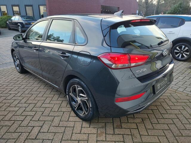 Hyundai I 30 1.0 T-GDi MHEV Comfort Camera Navi-Carplay Led Stoel-Stuurverw.