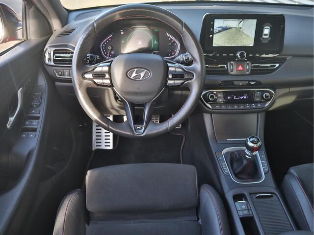 Hyundai I 30 1.5 T-GDi MHEV N Line | Camera | Navigatie | Stoel/Stuurverwarming | Stoelgeheugen | Tot 5 Jaar Hyundai Garantie |