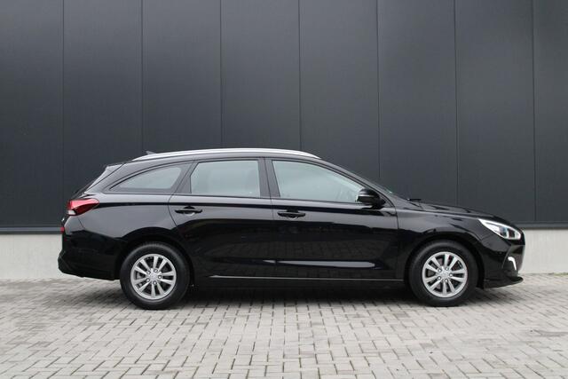 Hyundai I 30 Wagon 1.4 T-GDI Comfort - Camera - Cruise - Carplay - PDC - Rijklaar
