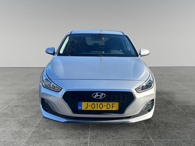Hyundai I 30 Comfort 1.0 T-GDI 120pk | NAVI | CLIMA | CAMERA| APPLE CARPLAY / ANDROID AUTO |