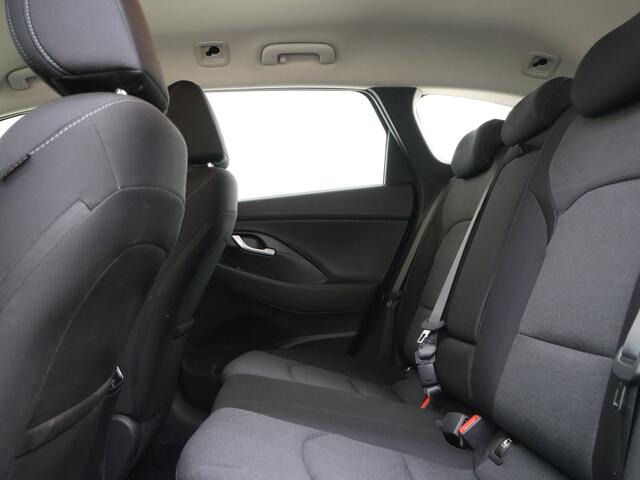 Hyundai I 30 1.0 T-GDi MHEV Advanced Automaat Trekhaak Carplay Camera Winterp