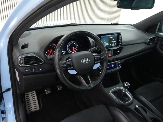 Hyundai I 30 N2 Performance 2.0 275pk T-GDI |dealer onderhouden|launch control|slip diff|panoramadak|memory|Apple Carplay|parkeer camera|stoelverwarming & stuurverwarming|19" lichtmetalen velgen|