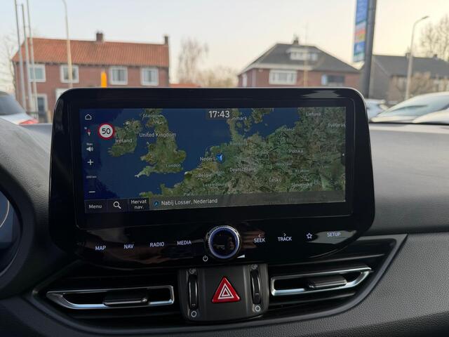 Hyundai I 30 1.0 T-GDi Comfort Smart / LED / Navi / CarPlay / Camera