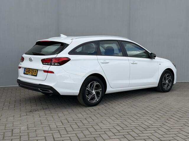 Hyundai I 30 Wagon 1.0 T-GDi MHEV Comfort Automaat / Facelift / Camera / Navigatie via AppleCarplay & Android auto / Parkeersensoren / Multimedia Bluetooth / DAB /