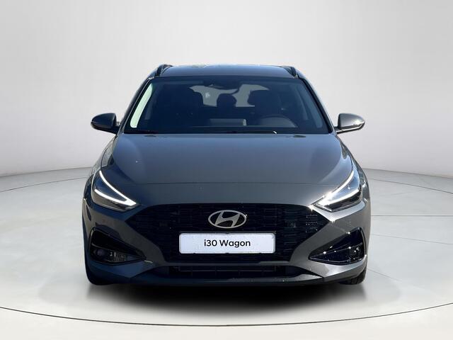 Hyundai I 30 Wagon 1.6 T-GDi Premium | Apple Carplay / Android Auto | Camera | Parkeersensoren | Stoel Verwarming / Ventilatie | Stoel Geheugen | LED-Verlichting | Uit Voorraad Leverbaar |